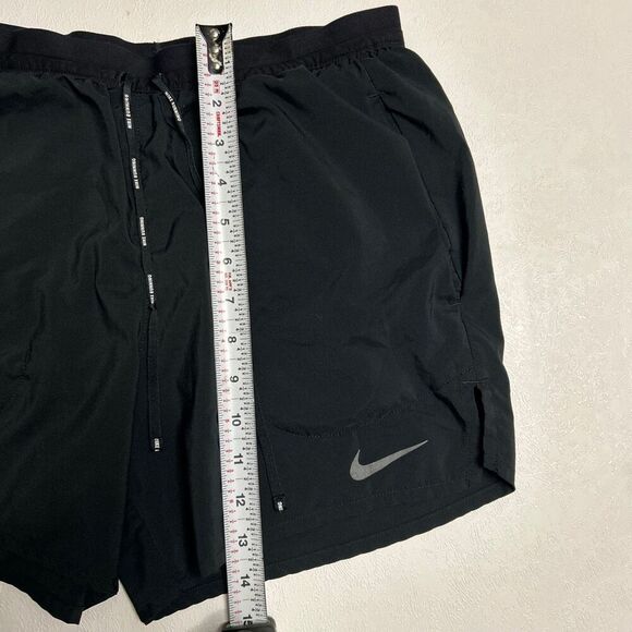 Nike Dri-FIT Black Running Shorts Reflective Logo Men’s Size Small - Picture 8 of 8